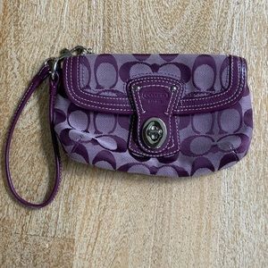Coach signature Wristlet